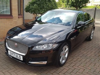 Used Jaguar XF 2017 for sale - 75092034: Photo