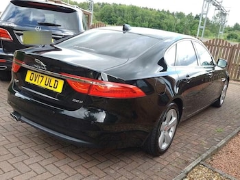 Used Jaguar XF 2017 for sale - 75092034: Photo