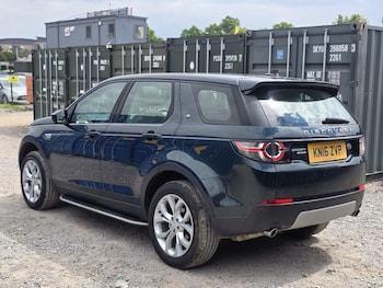 Used Land Rover Discovery Sport 2016 for sale - 78531540: Photo