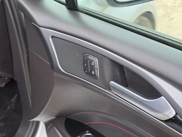 Used Ford Mondeo 2018 for sale - 75717511: Photo 64
