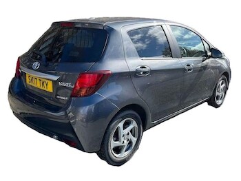 Used Toyota Yaris 2017 for sale - 78310159: Photo