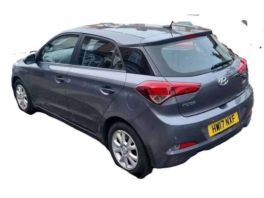 Used Hyundai i20 2017 for sale - 77616199: Photo 3