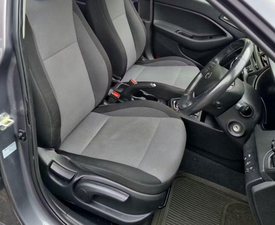 Used Hyundai i20 2017 for sale - 77616199: Photo 6