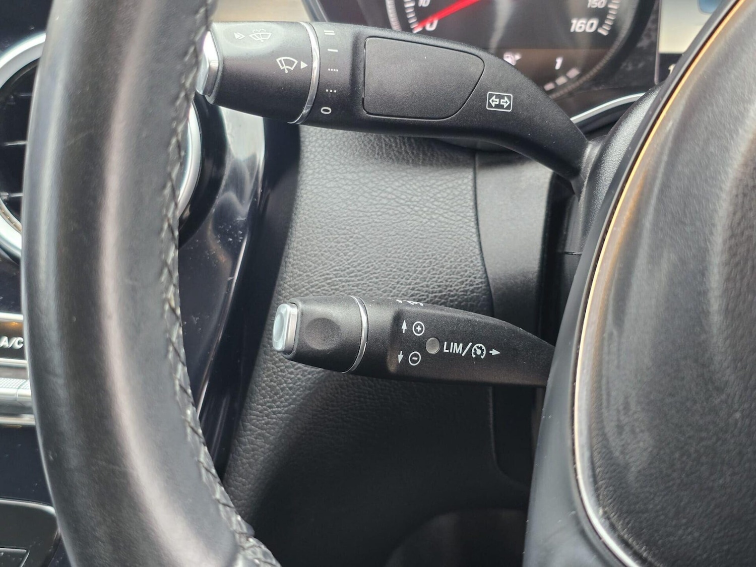 Used Mercedes-Benz C Class 2014 for sale - 77236165: Photo 28