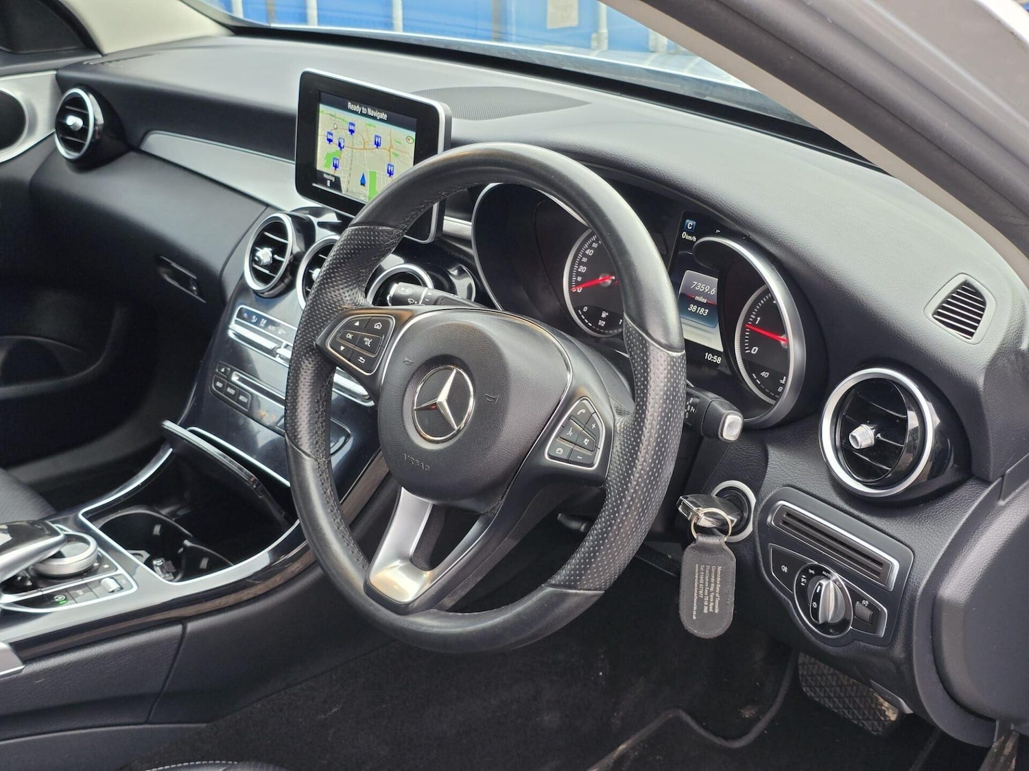 Used Mercedes-Benz C Class 2014 for sale - 77236165: Photo 39