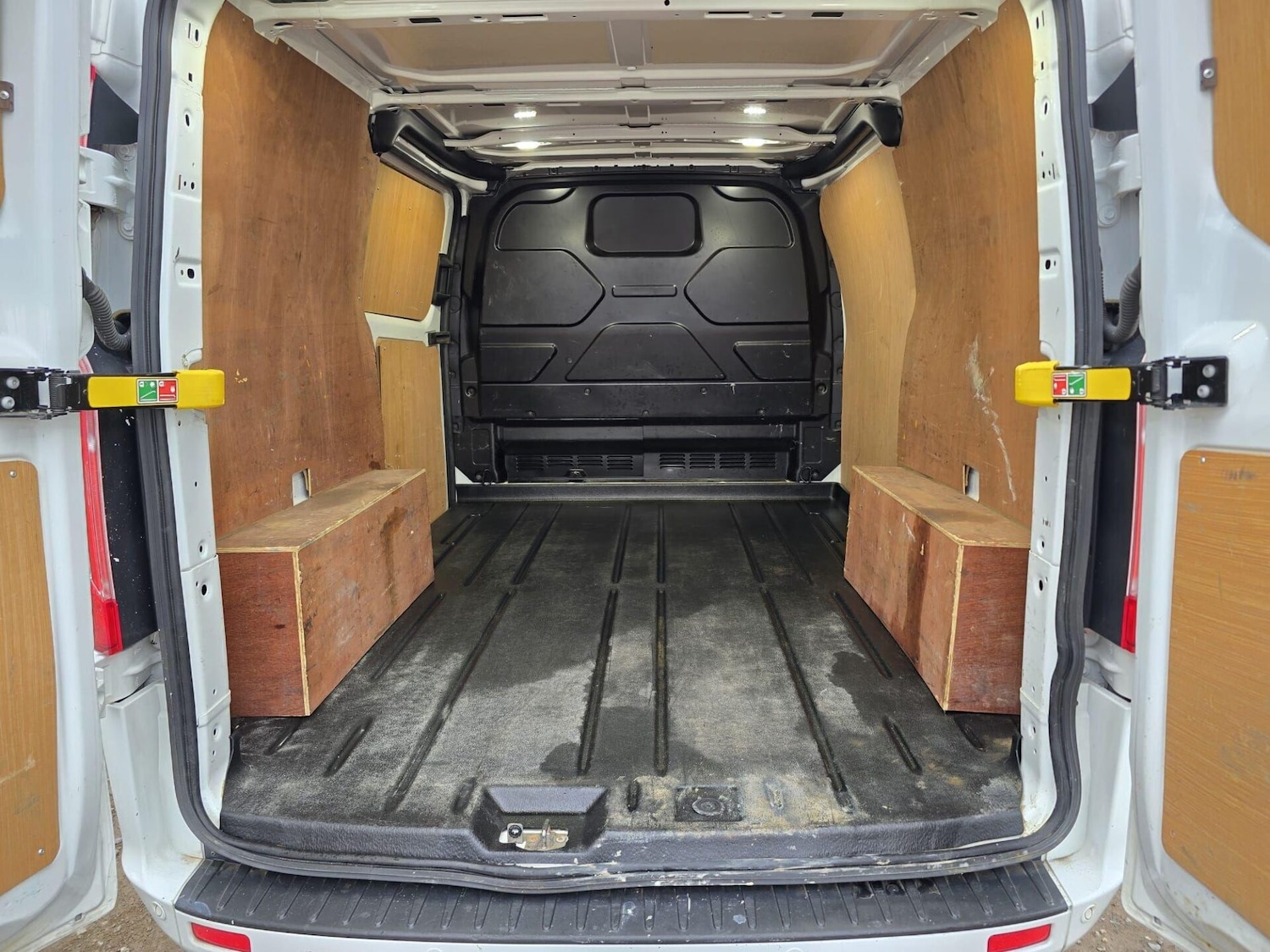 Used Ford Transit Custom 2021 for sale - 77568498: Photo 33