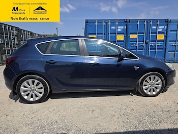 Used Vauxhall Astra 2011 for sale - 79261283: Photo
