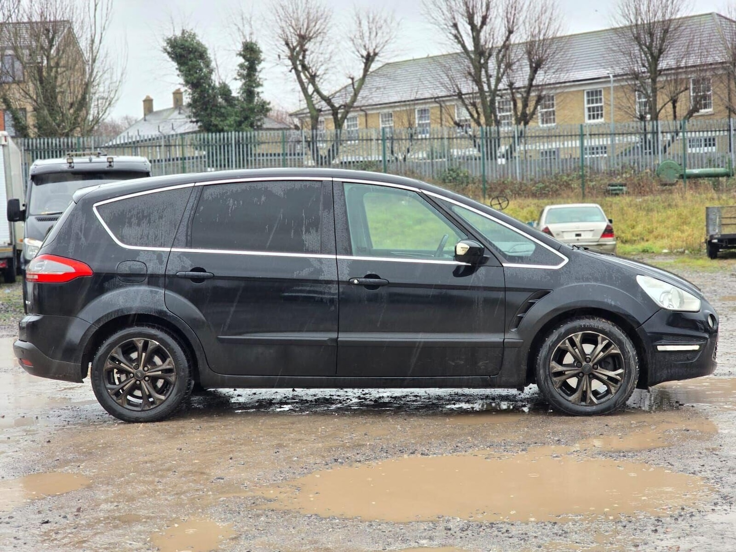 Used Ford S-Max 2012 for sale - 77199320: Photo 15