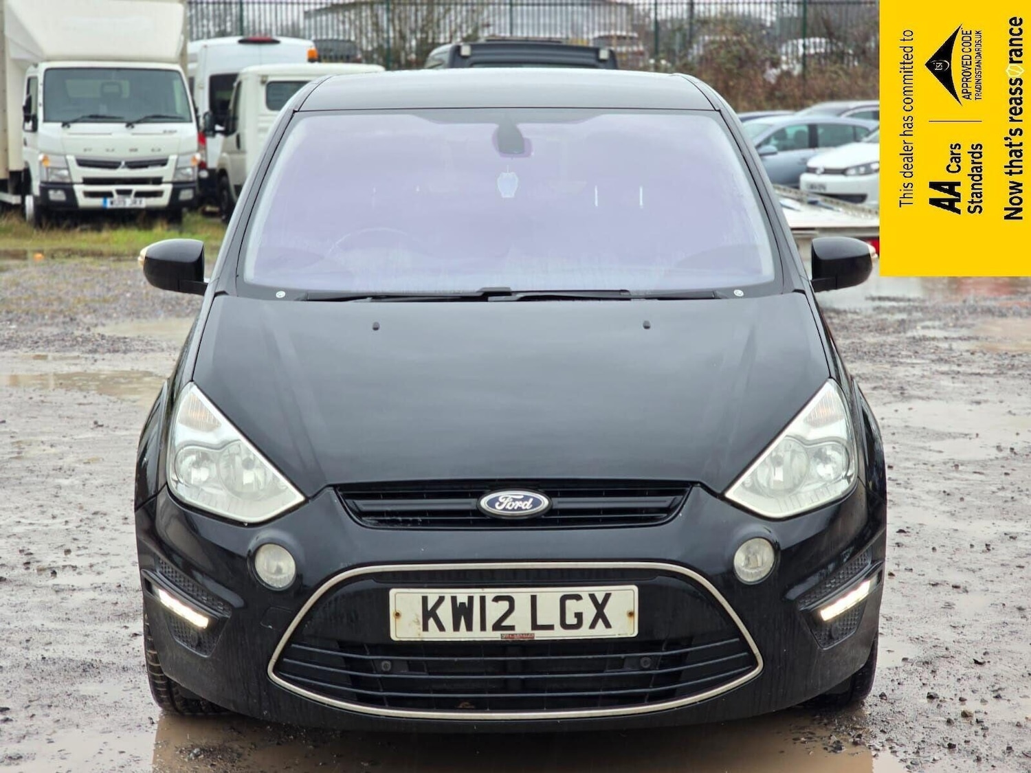 Used Ford S-Max 2012 for sale - 77199320: Photo 2