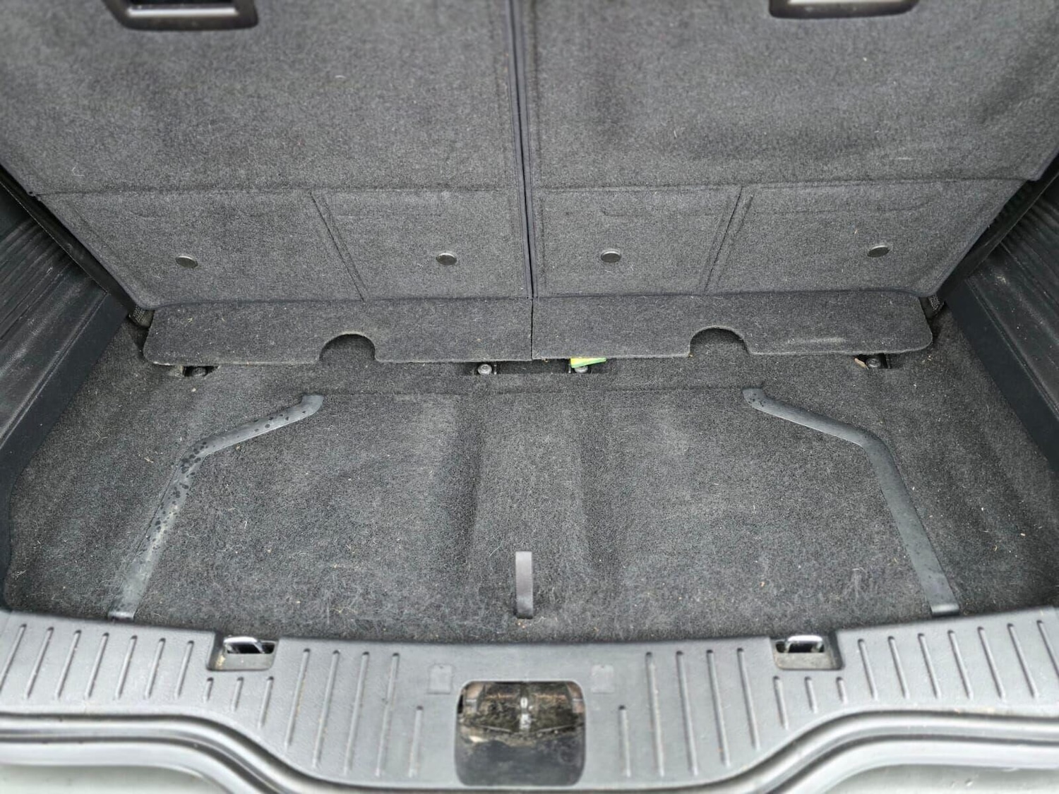 Used Ford S-Max 2012 for sale - 77199320: Photo 33