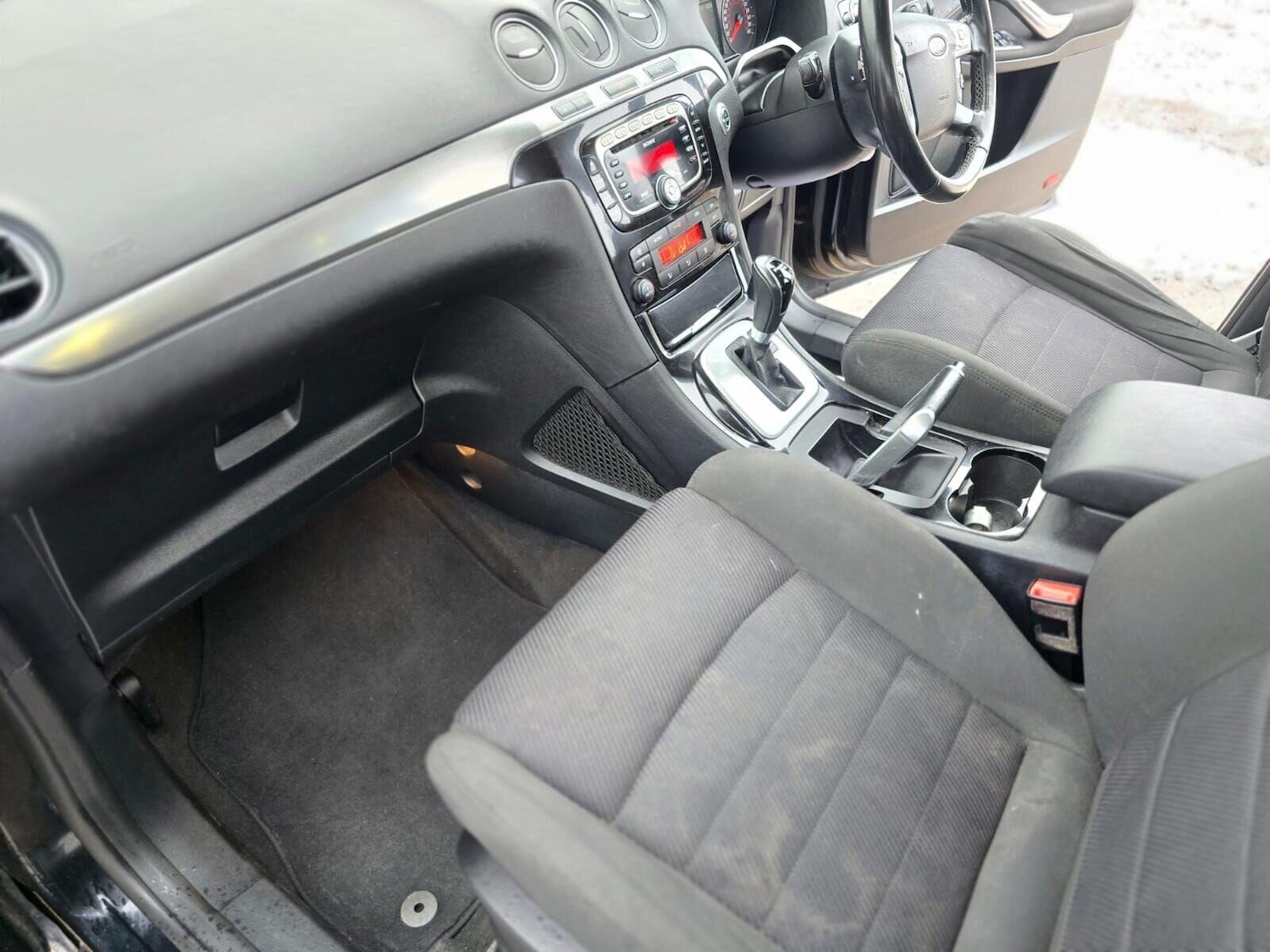 Used Ford S-Max 2012 for sale - 77199320: Photo 37