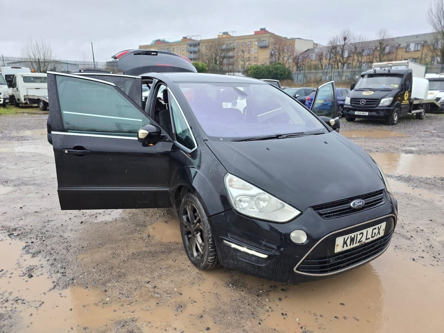 Used Ford S-Max 2012 for sale - 77199320: Photo 5