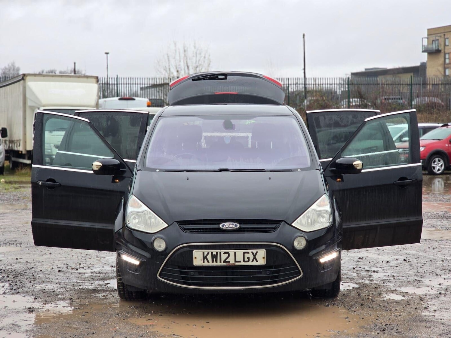 Used Ford S-Max 2012 for sale - 77199320: Photo 8