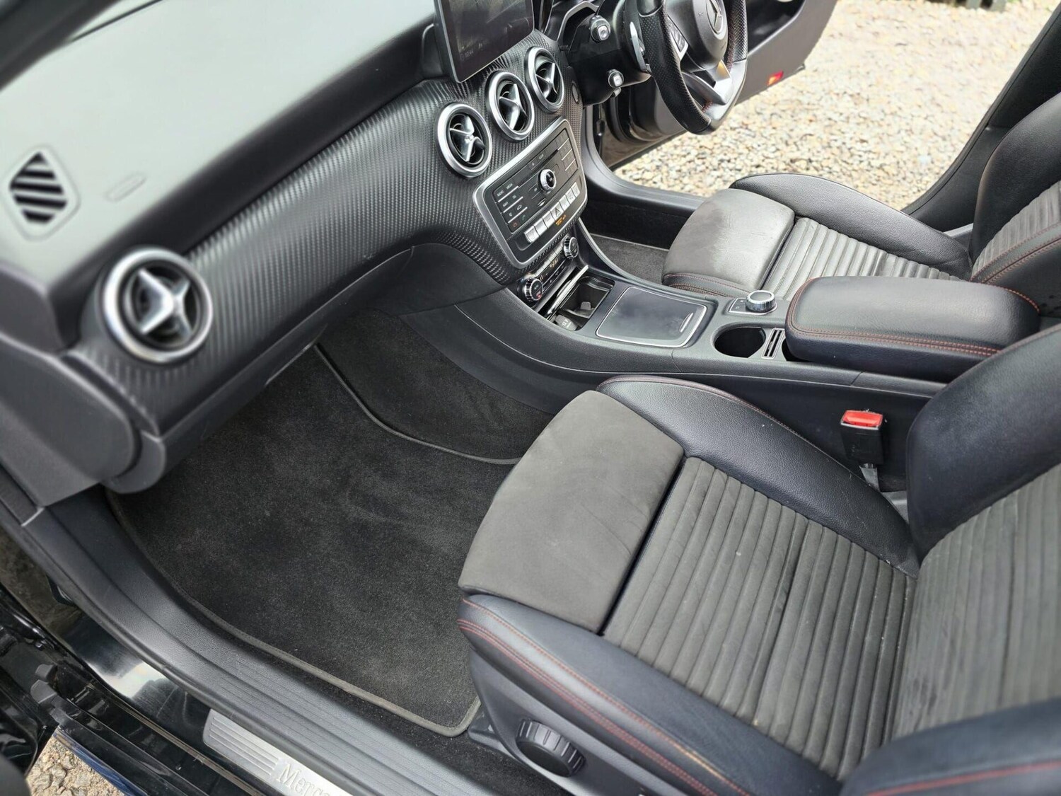 Used Mercedes-Benz A-Class 2018 for sale - 77616181: Photo 40