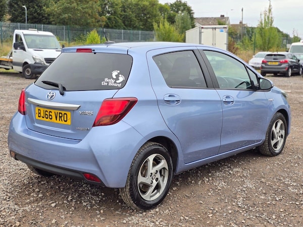 Used Toyota Yaris 2016 for sale - 75679975: Photo 16