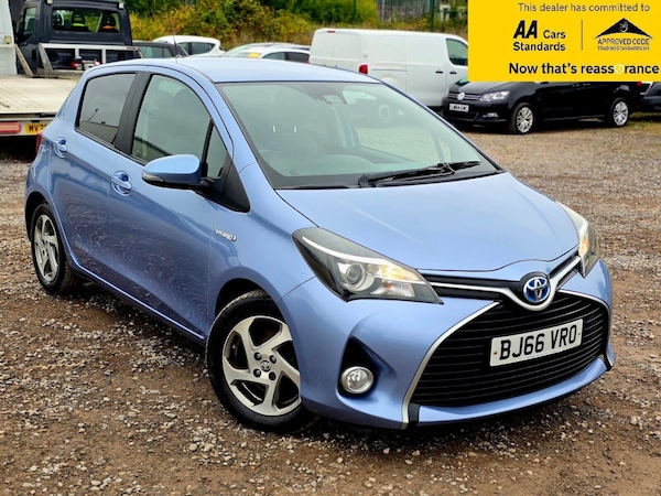 Used Toyota Yaris 2016 for sale - 75679975: Photo 1