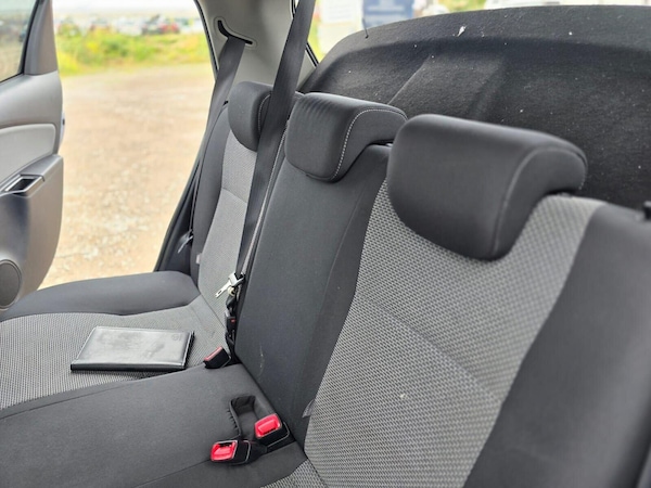 Used Toyota Yaris 2016 for sale - 75679975: Photo 22