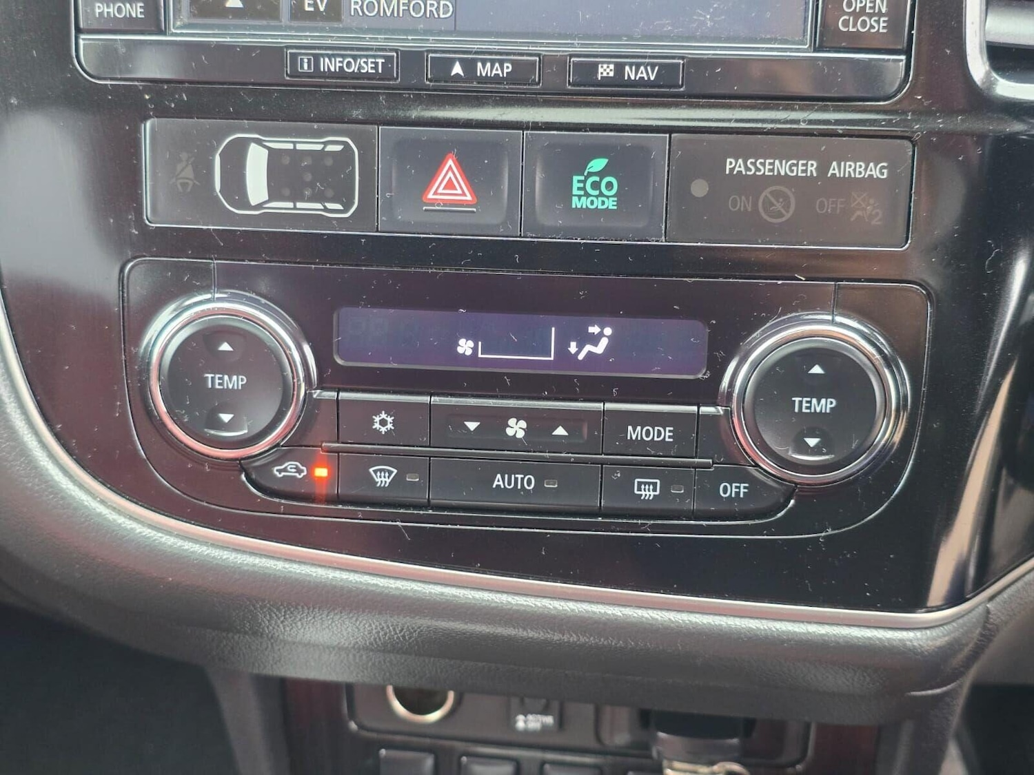 Used Toyota Yaris 2016 for sale - 75679975: Photo 33