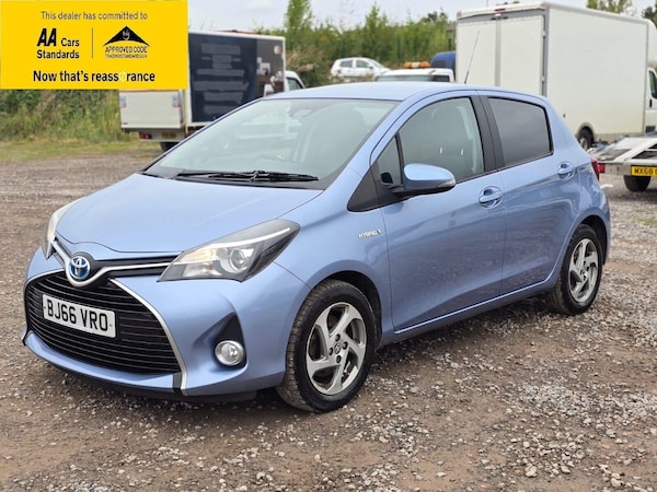 Used Toyota Yaris 2016 for sale - 75679975: Photo 3