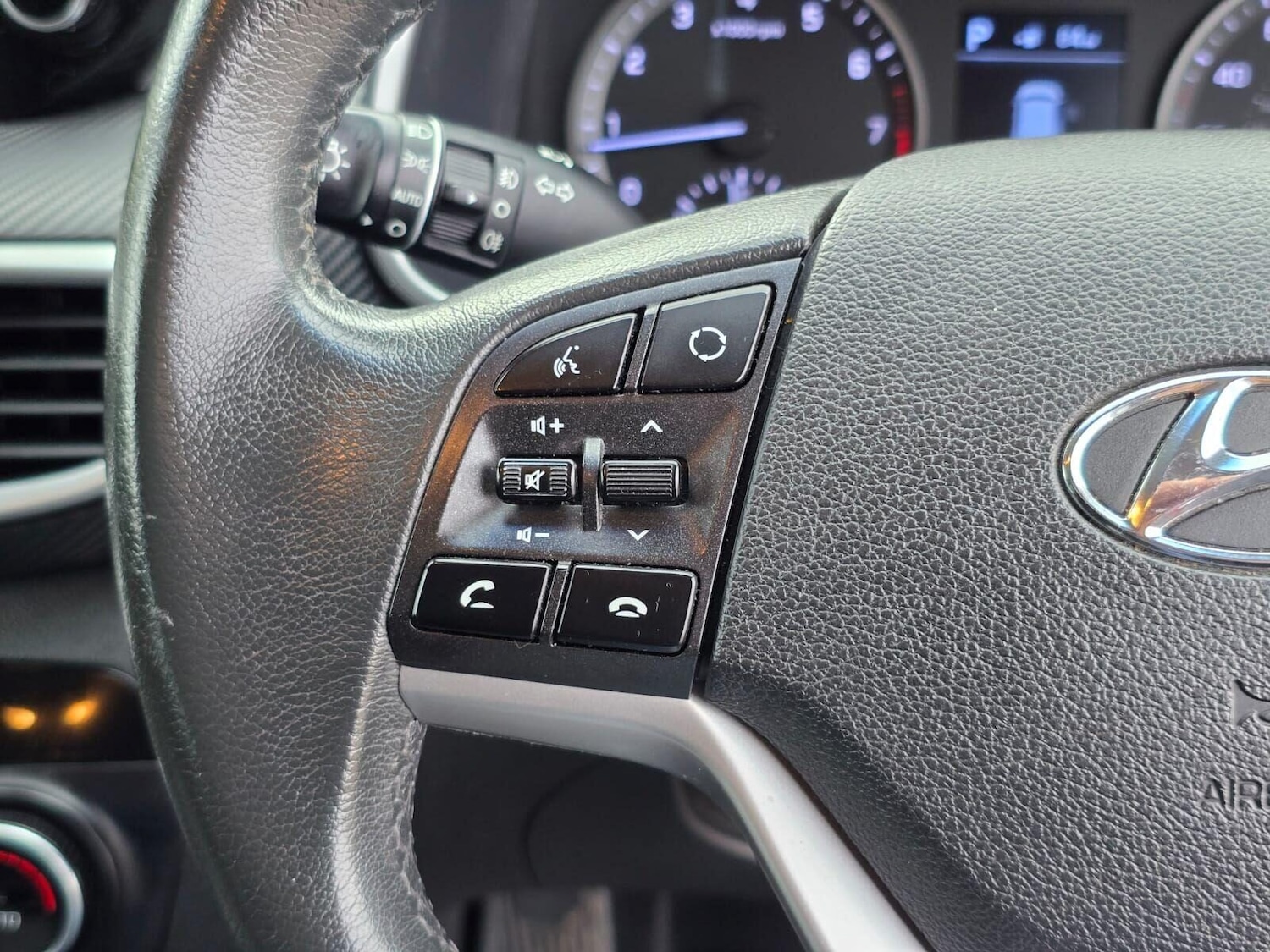 Used Hyundai TUCSON 2019 for sale - 76023886: Photo 29