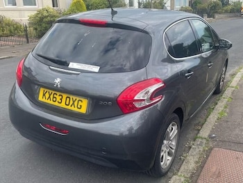 Used Peugeot 208 2013 for sale - 75694191: Photo