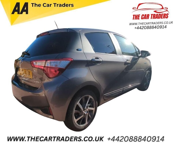 Used Toyota Yaris 2020 for sale - 76211426: Photo 3