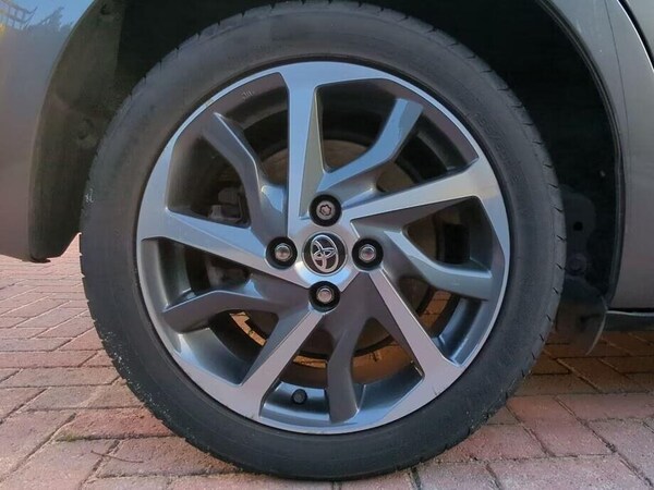 Used Toyota Yaris 2020 for sale - 76211426: Photo 8