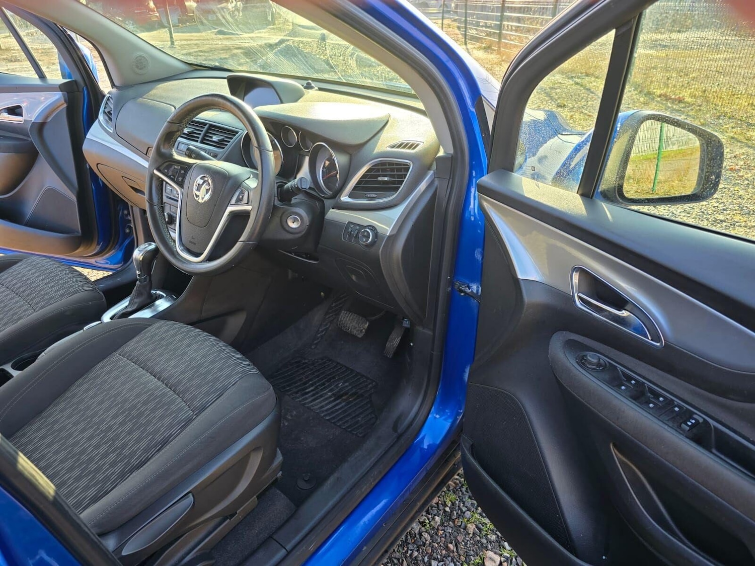 Vehicle 25