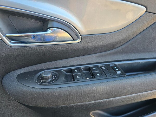 Used Vauxhall Mokka 2015 for sale - 75406235: Photo 38
