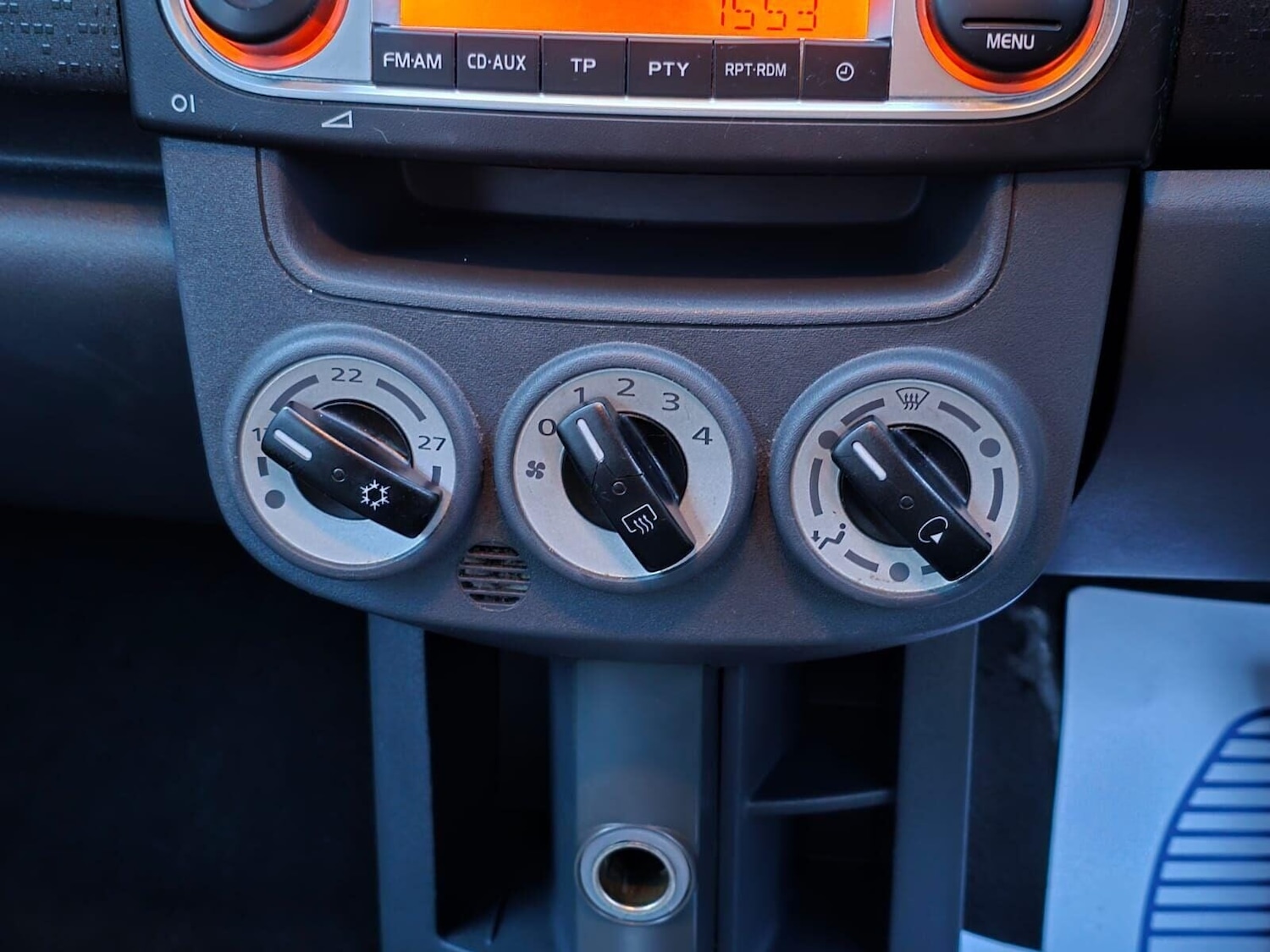 Used Mitsubishi Colt 2009 for sale - 77164719: Photo 24