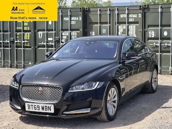 Used Jaguar XF 2019 for sale - 78907035: Photo