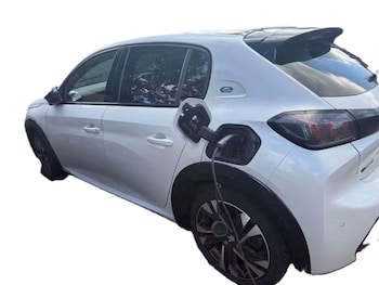 Used Peugeot 208 2020 for sale - 78931426: Photo