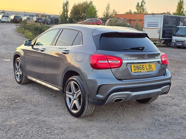 Used Mercedes-Benz GLA 2016 for sale - 76023884: Photo 4