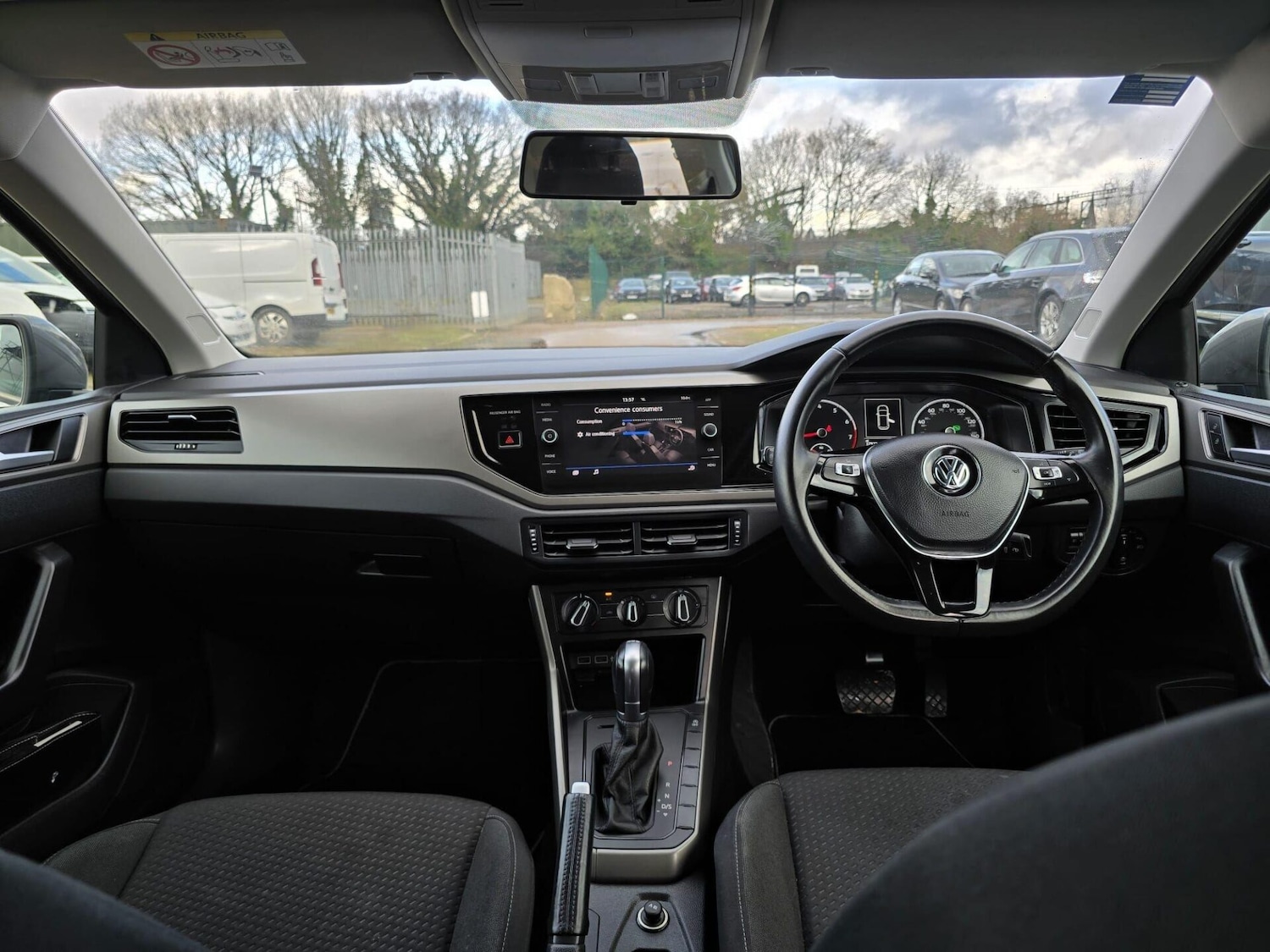 Used Volkswagen Polo 2018 for sale - 77533827: Photo 14