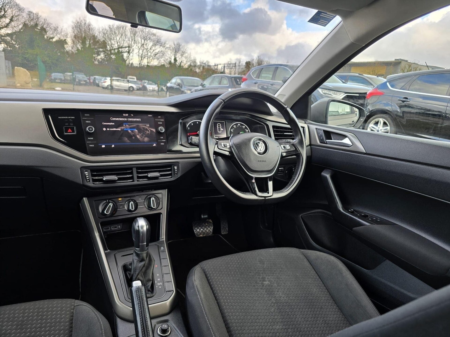 Used Volkswagen Polo 2018 for sale - 77533827: Photo 17
