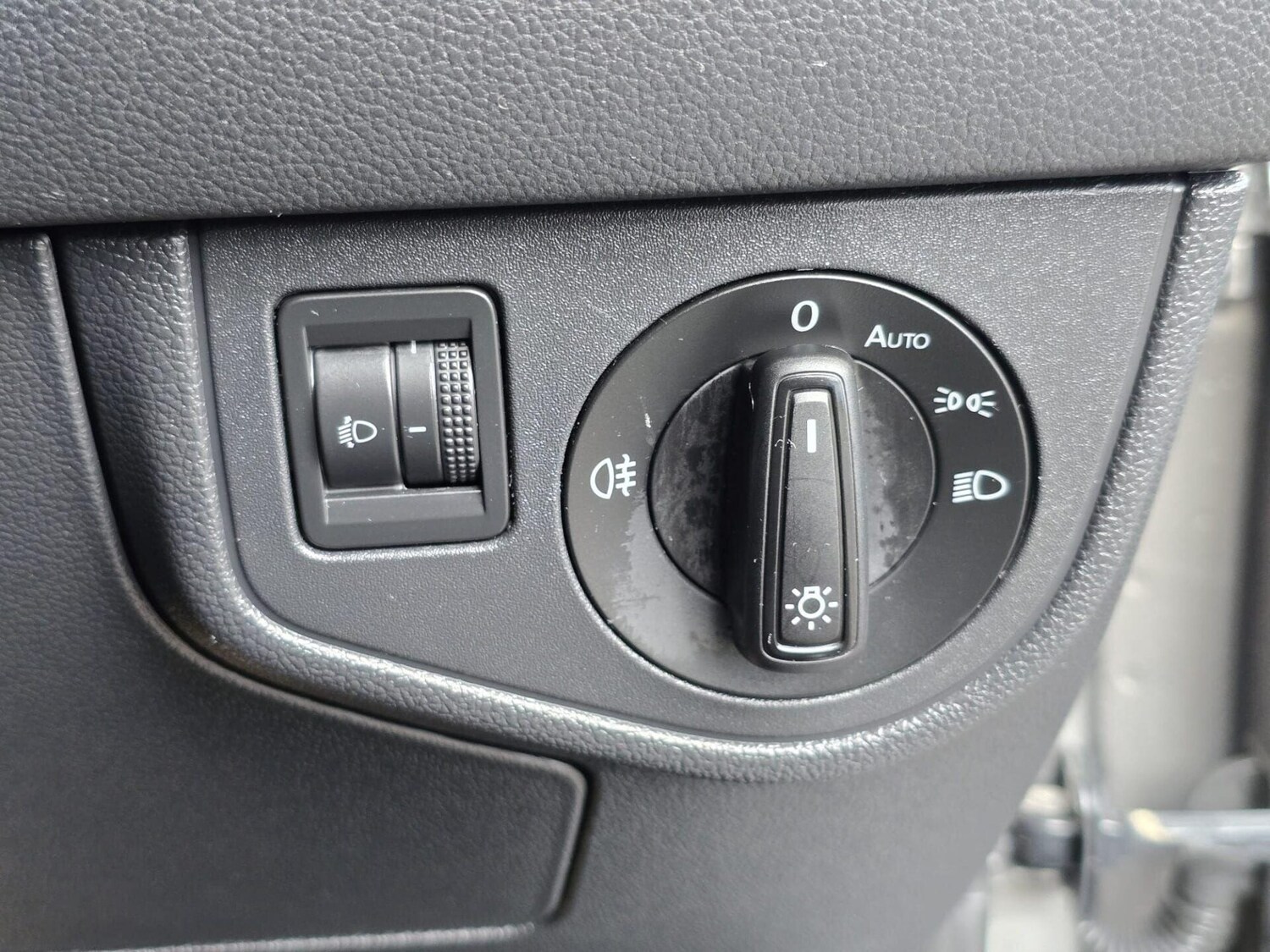 Used Volkswagen Polo 2018 for sale - 77533827: Photo 25