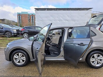 Used Volkswagen Polo 2018 for sale - 77533827: Photo