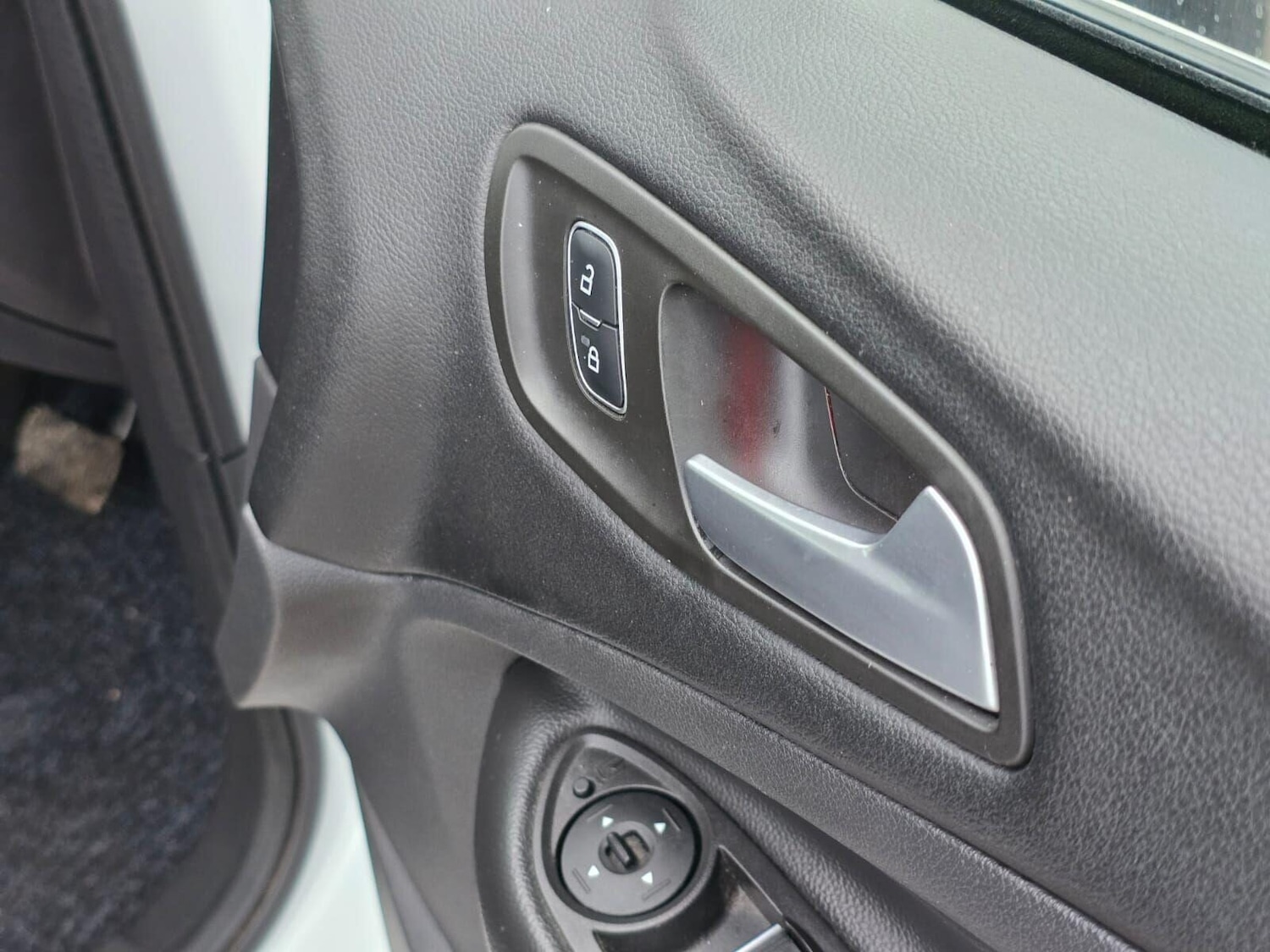 Used Ford Kuga 2018 for sale - 77355089: Photo 25