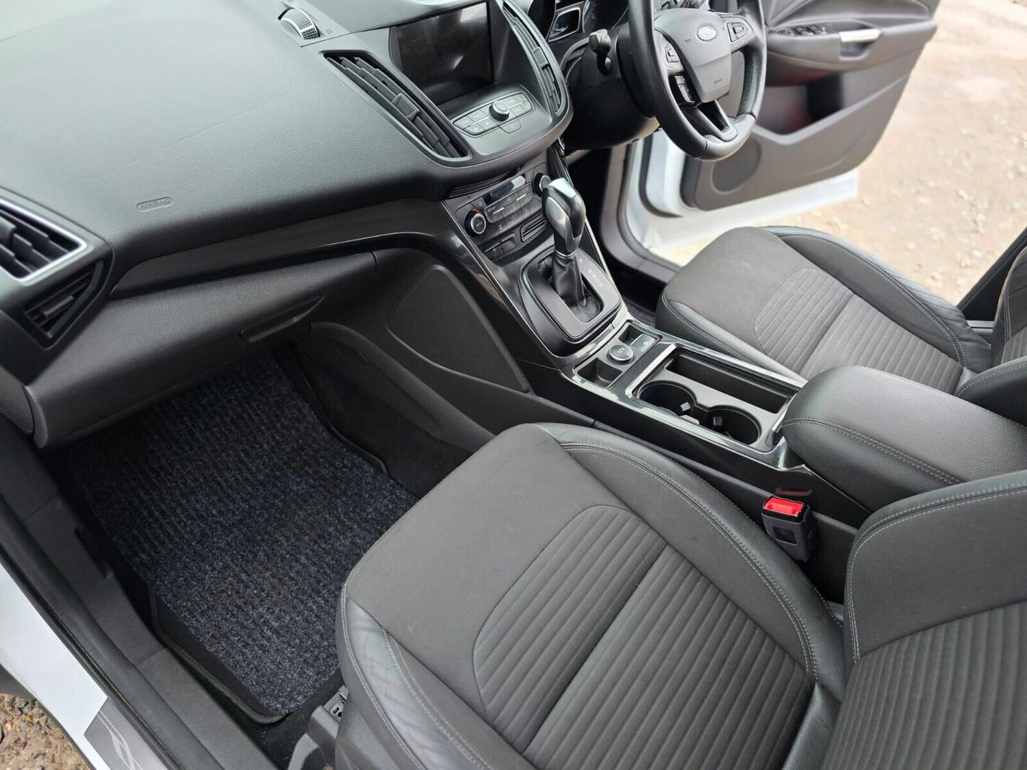 Used Ford Kuga 2018 for sale - 77355089: Photo 42