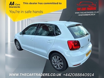 Used Volkswagen Polo 2015 for sale - 76836098: Photo