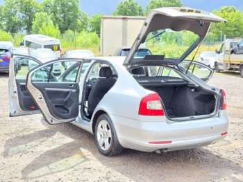Used Skoda Octavia 2009 for sale - 75438425: Photo