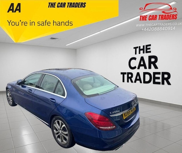 Used Mercedes-Benz C Class 2016 for sale - 76305012: Photo 4