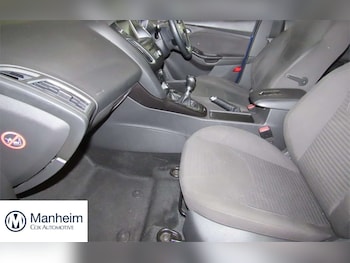 Used Ford Focus 2016 for sale - 79240723: Photo