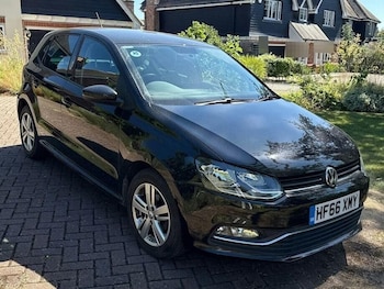 Used Volkswagen Polo 2016 for sale - 75632002: Photo