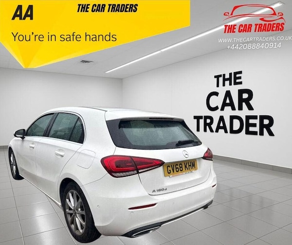 Used Mercedes-Benz A-Class 2018 for sale - 76334339: Photo 4