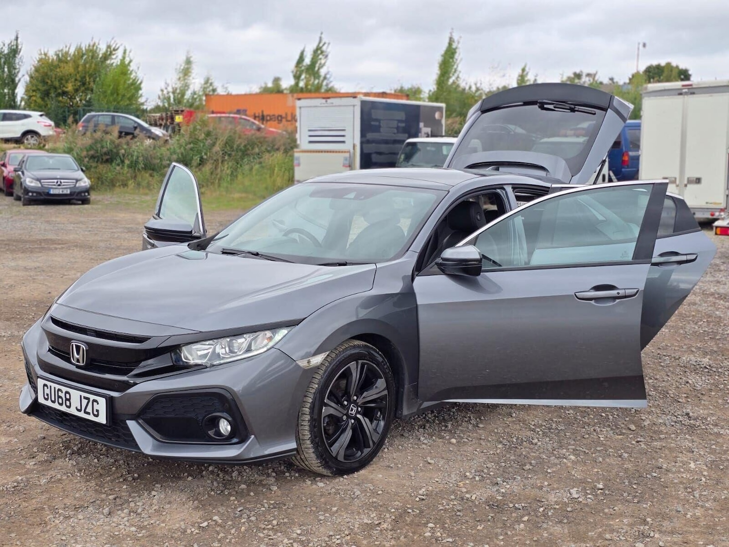 Used Honda Civic 2018 for sale - 76809249: Photo 8