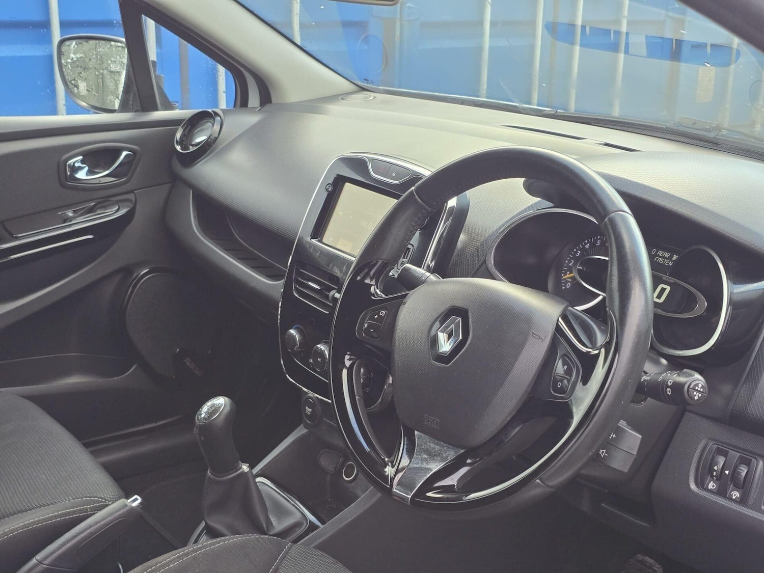 Used Renault Clio 2014 for sale - 77649956: Photo 22