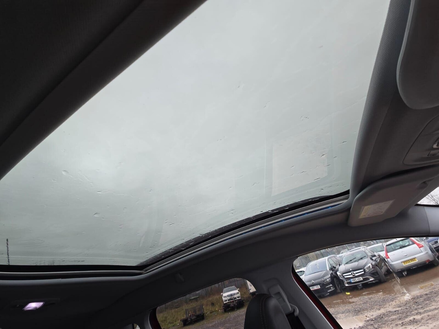 Used Peugeot 2008 2017 for sale - 76985211: Photo 36