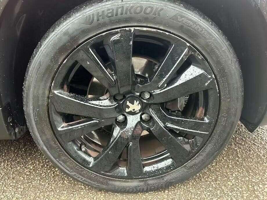 Used Peugeot 2008 2017 for sale - 76985211: Photo 9