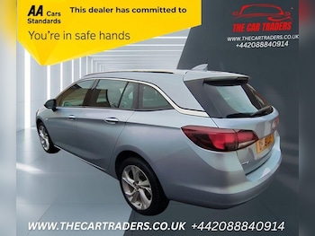 Used Vauxhall Astra 2018 for sale - 76616944: Photo